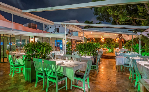 Kómma Mediterranean Restaurant